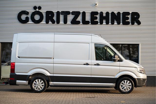 Volkswagen CRAFTER 35 2.0 TDI L3H3 140 PK | Trekhaak | Apple CarPlay | ACC | LED | Camera
