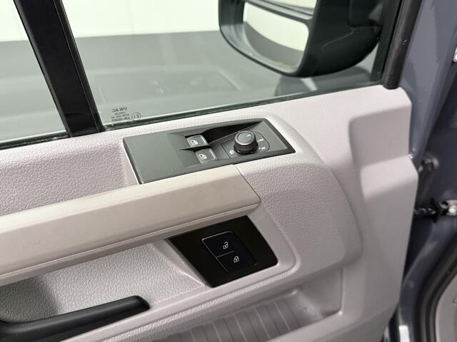 Volkswagen CRAFTER 2.0TDI 140PK L3H2 Highline | Navigatie | Camera | Airco | Cruise