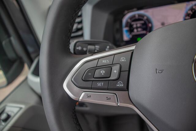 Volkswagen CRAFTER 35 2.0 TDI 177pk Automaat L3H2 ** BPM VOORDEEL, NIEUW ** Adaptive Cruise, 2x schuifdeur, Stoelverwarming, Carplay, Full LED, Camera.