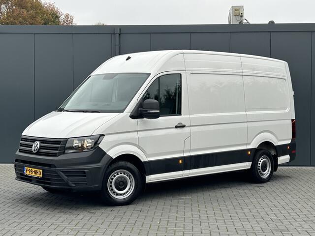 Volkswagen CRAFTER 35 2.0 TDI 141 PK / DSG AUTOMAAT / L3H3 / 3 TONS TREKHAAK / AIRCO / CAMERA / 3-ZITS