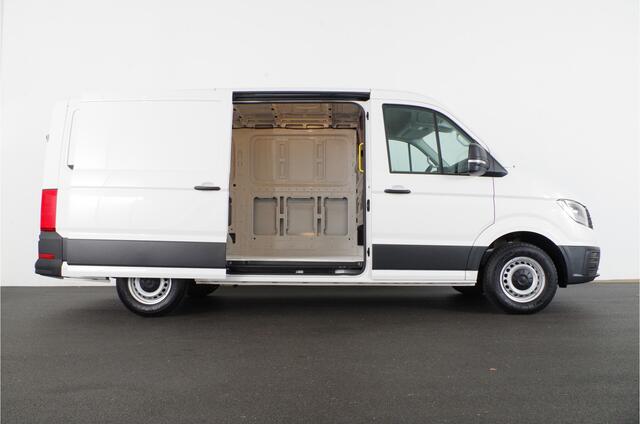Volkswagen CRAFTER 35t 2.0 TDI L3H2 > BPM vrij!\Camera/cruise control/Apple Carplay/Android Auto/parkeersensor voor en achter Lease ook mogelijk!