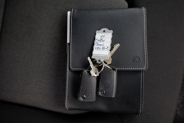 Volkswagen CRAFTER 35 2.0 TDI E6 Bakwagen met achterdeuren 2 Persoons 03-2020