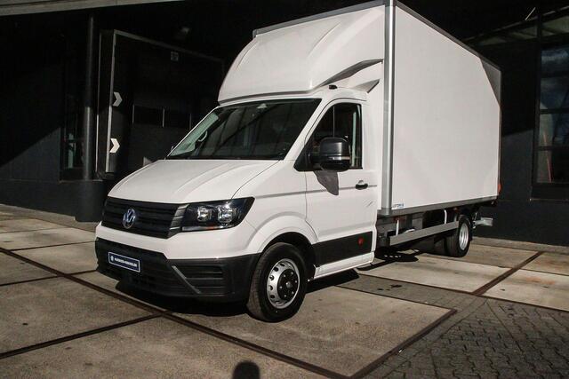 Volkswagen CRAFTER 50 2.0 TDI L4 164 PK Automaat | Bakwagen | Laadklep 1.000 kg laadvermogen | Navigatie | Dubbellucht | Camera | Geveerde stoel