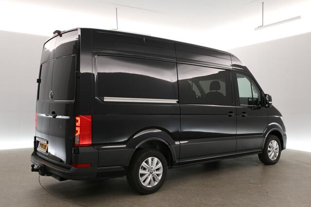 Volkswagen CRAFTER 2.0 TDI DSG HIGHLINE EXCLUSIVE L3H3 | DC | FACELIFT MODEL | BPM VRIJ | Virtual | 2xSchuifdeur | 3000KG Trekgew. | Trekh. | Adap. Cruise | Clima | Carplay | Camera |