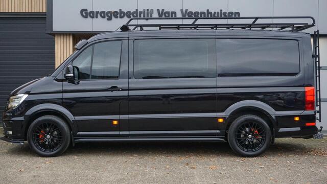 Volkswagen CRAFTER 2.0 TDI 177pk DC 5-Zits DSG L3H2 Exclusive *BLACK Edition* 20inch LM LED Navi Geveerde stoel 1e Eigenaar *Eyecatcher*