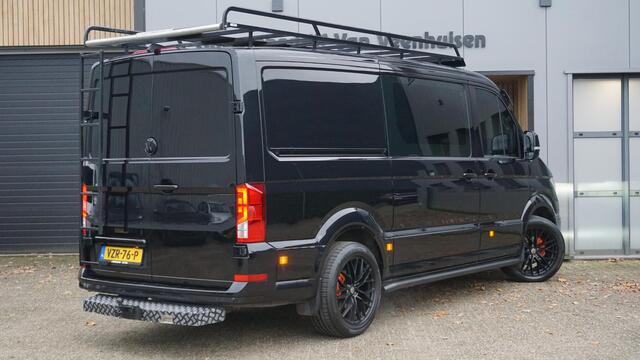 Volkswagen CRAFTER 2.0 TDI 177pk DC 5-Zits DSG L3H2 Exclusive *BLACK Edition* 20inch LM LED Navi Geveerde stoel 1e Eigenaar *Eyecatcher*