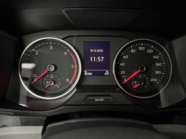 Volkswagen CRAFTER 2.0TDI 140PK DSG Automaat L3H3 Exclusive Led | Leder | 75'' Edition | Navigatie | Camera | Airco | cruise