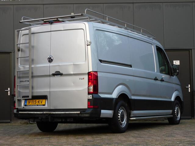 Volkswagen CRAFTER 35 2.0 TDI L3H2 Highline 1e EIGENAAR! CARPLAY/ANDROID! ACHTERUITRIJ CAMERA! STUUR VERWARMING!