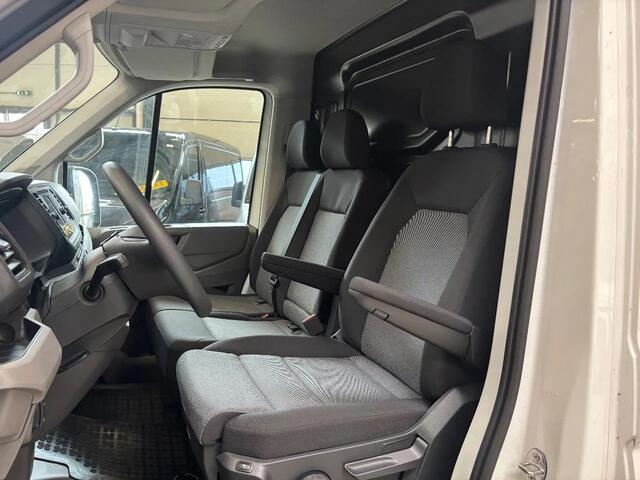 Volkswagen CRAFTER 2.0TDI L3H2 ( L2H1 ) Automaat Airco Cruisecontrol 140PK NIEUW BPM VRIJ