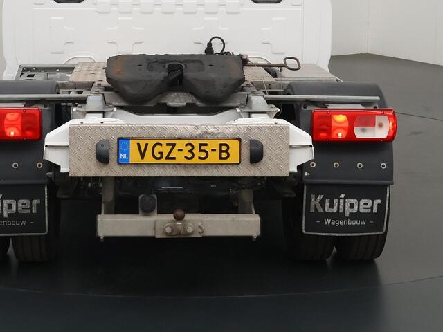 Volkswagen CRAFTER 50 | DC | 177 PK | BE Trekker | Tachograaf | BE-Trekker | Airco | Trekhaak 3500 KG. | 3-zits | Inrichting laadruimte | Koppelschotel