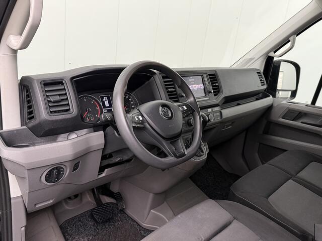 Volkswagen CRAFTER 2.0TDI 177PK DSG Automaat L3H3 Highline | Navigatie | Camera | Airco | Cruise | 3-Persoons