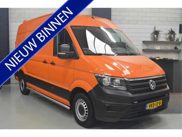 Volkswagen CRAFTER 35 2.0 TDI L3H3 Highline // 181.000 km // AIRCO // CRUISE // CARPLAY // CAMERA // ZWAAILAMP // TREKHAAK //