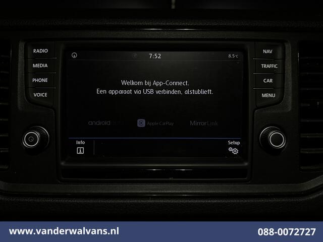 Volkswagen CRAFTER 2.0 TDI 141pk L3H3 L2H2 Euro6 Airco | Navigatie | Camera | LED | Apple Carplay | Adaptieve Cruisecontrol Android Auto, Chauffeursstoel, Parkeersensoren