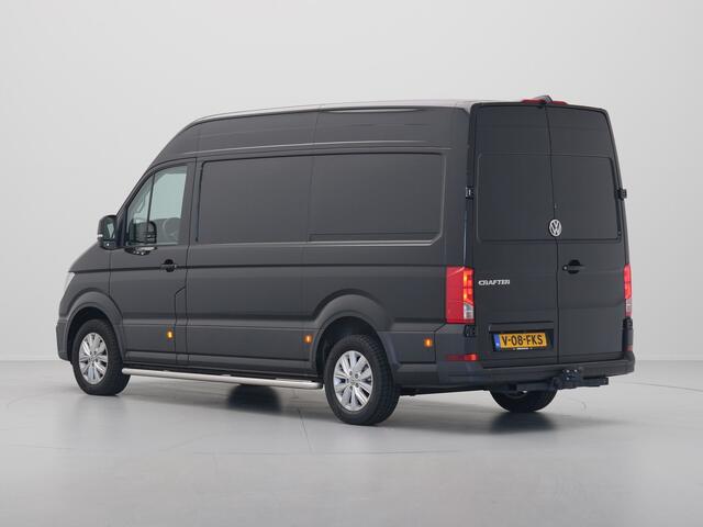 Volkswagen CRAFTER L3H3 2.0 TDI 140pk 3.5T Exclusive-Edition / Trekhaak / Navigatie / Camera / Acc / Pdc / Stoel/Stuurverwarming / Carplay