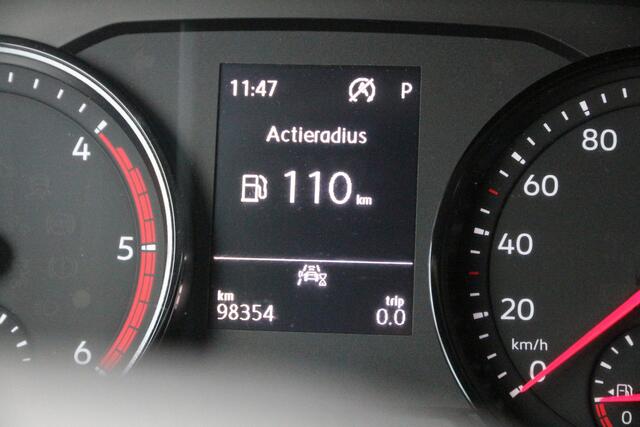 Volkswagen CRAFTER 2.0 TDI 140 | Aut. | 2x Schuifdeur | Standkachel | Camera | Airco..