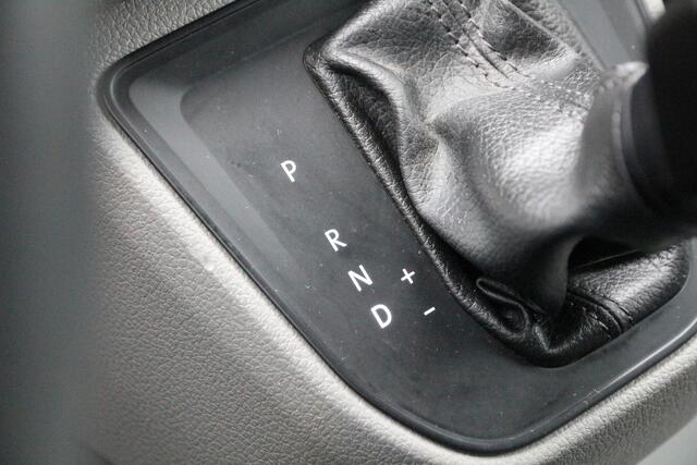 Volkswagen CRAFTER 2.0 TDI 140 | Aut. | 2x Schuifdeur | Standkachel | Camera | Airco..