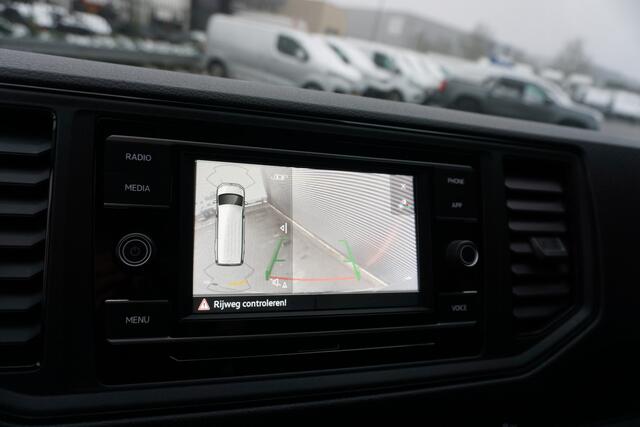 Volkswagen CRAFTER 140pk Automaat L3H3/L2H2 Apple carplay Camera Stoelverwarming Airco Parkeersensoren