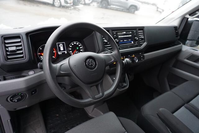 Volkswagen CRAFTER 140pk Automaat L3H3/L2H2 Apple carplay Camera Stoelverwarming Airco Parkeersensoren