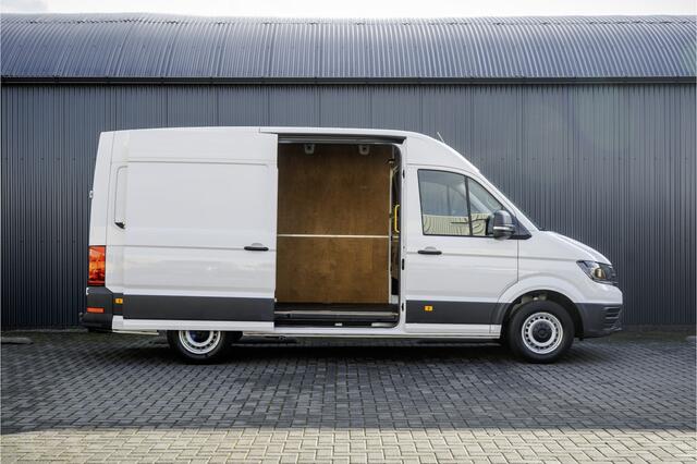 Volkswagen CRAFTER 2.0 TDI L3H3 Trendline | Facelift | 140PK | Carplay | Navi | Cruise | Airco | Trekhaak