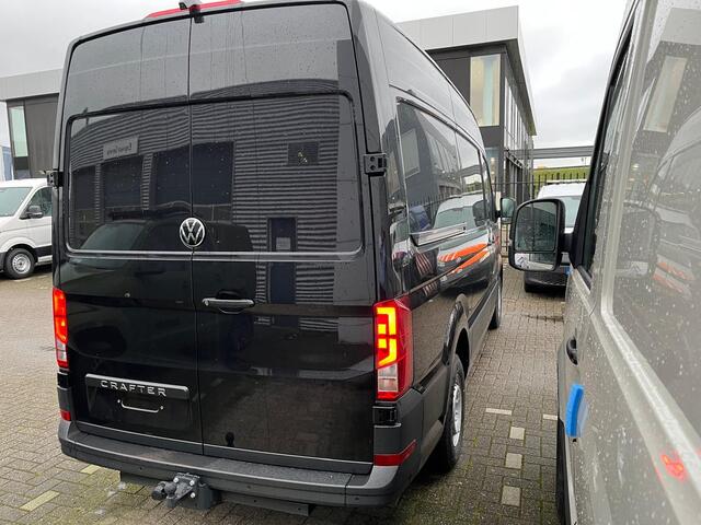 Volkswagen CRAFTER Bedrijfswagens Trendline 2.0 TDI L3H3 EU6 103 kW (140 pk) 103 kW | BPM Vrij | Achteruitrijcamera | Bijrijdersbank met opbergvak | Radio ready to discover met 10" touch- kleurendisplay |