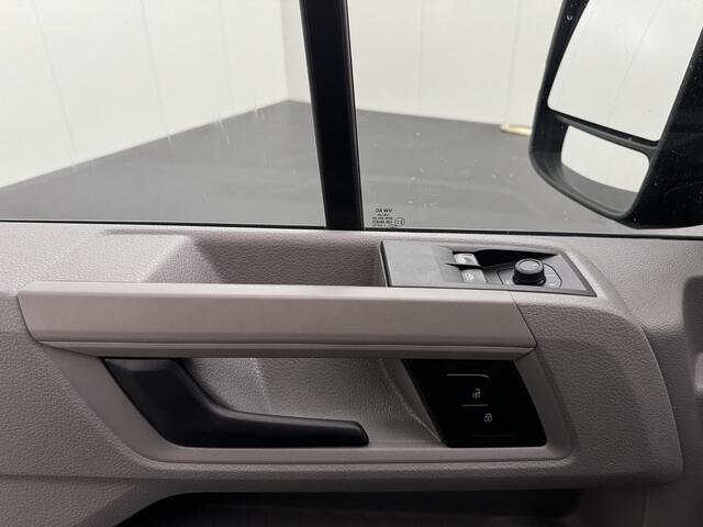 Volkswagen CRAFTER 2.0TDI 180PK DSG Automaat L3H3 Dubbele Cabine Exclusive | 7-Persoons | Multimedia | Camera | Trekhaak