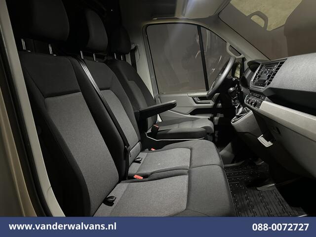 Volkswagen CRAFTER 2.0 TDI 141pk L3H3 L2H2 Euro6 Airco | 3000kg Trekhaak | Cruisecontrol | Chauffeursstoel Bijrijdersbank