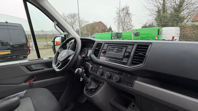 Volkswagen CRAFTER 2.0 TDI 75KW 102PK L3H2 EURO 6 AIRCO/ CRUISE CONTROL/ APLLE CARPLAY/ 100% DEALERONDERHOUDEN