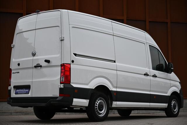 Volkswagen CRAFTER 2.0 TDI L3H3 140PK | CarPlay | Cam | 270gr deuren