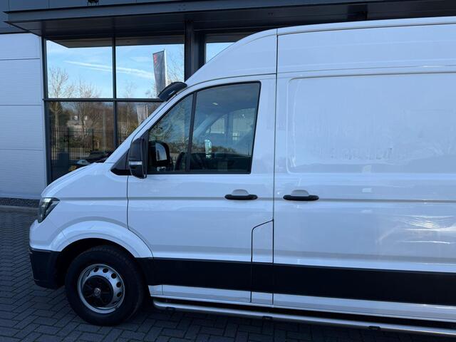 Volkswagen CRAFTER 50 2.0 TDI L3H3 DL Highline brandschade, dubbellucht, automaat, cruise, airco, BTW