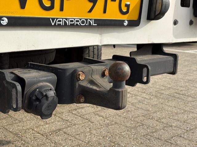 Volkswagen CRAFTER 2.0 TDI 177PK PICK-UP L4 Open Laadbak / Lengte Laadbk 4.30 / Airco / Cruise / Trekhaak / Carplay