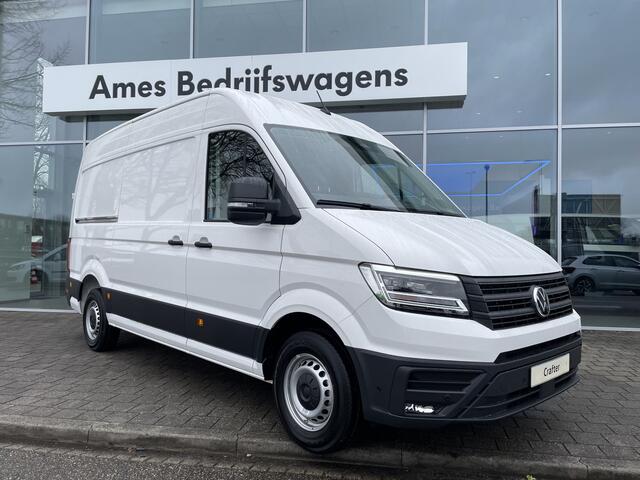 Volkswagen CRAFTER 35 2.0 TDI L3H3 Highline 140pk Automaat | Trekhaak met opstap | App connect | 3 Zits excl BTW / incl BPM