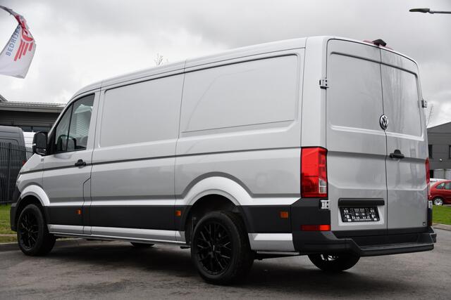 Volkswagen CRAFTER 35 2.0 TDI L3H2 Highline Adaptieve Cruise, Camera, Carplay, Clima, LED, Stoelverwarming, Multimedia, Sensoren, Uniek!