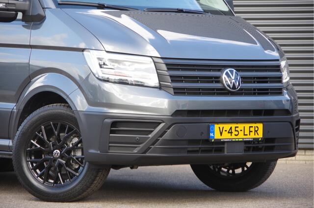 Volkswagen CRAFTER 35 2.0 TDI L3H3 AUT. 2X SCHUIFDEUR, FACELIFT, LED, TREKHAAK, CAMERA, NAVI, CRUISE, CLIMA, PARKEERSENSOREN