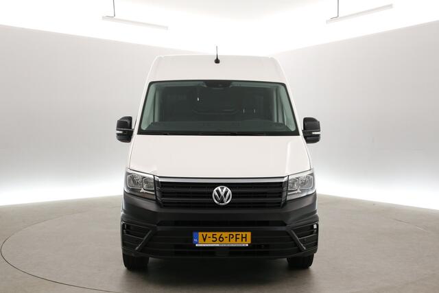 Volkswagen CRAFTER 2.0 TDI L3H3 140PK | Aut. | 3000KG Trekgew. | Airco | Adap. Cruise | Camera | Carplay | Parkeersens.