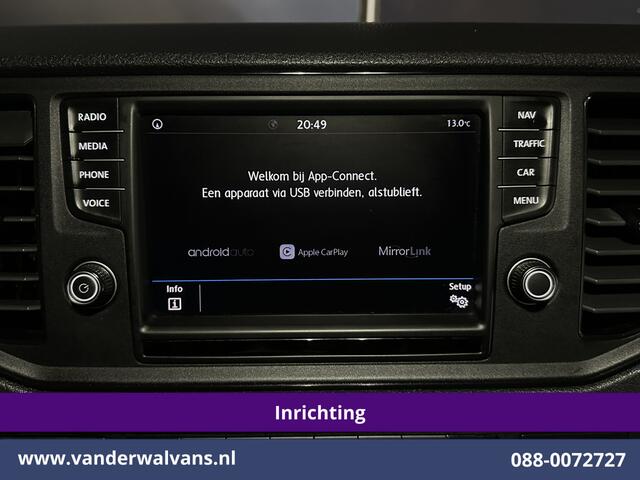 Volkswagen CRAFTER 2.0 TDI 177pk 3500kg Trekhaak Achterwielaandrijving L3H3 L2H2 inrichting Euro6 Airco | Camera | Navigatie Apple Carplay, Android Auto, Chauffeursstoel, Cruisecontrol, Leder, Bijrijdersbank