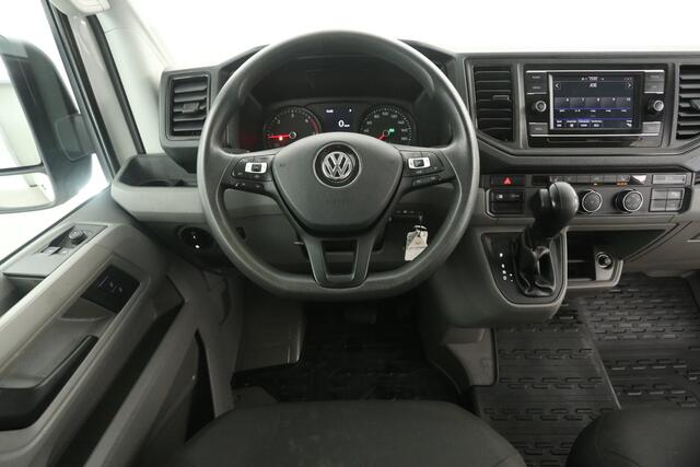 Volkswagen CRAFTER 2.0 TDI 177PK L4H3 | Aut. | 3000kg Trekgew. | Airco | Cruise | Camera | 3 Zits | Carplay | Stoelverw. | Parkeersens.