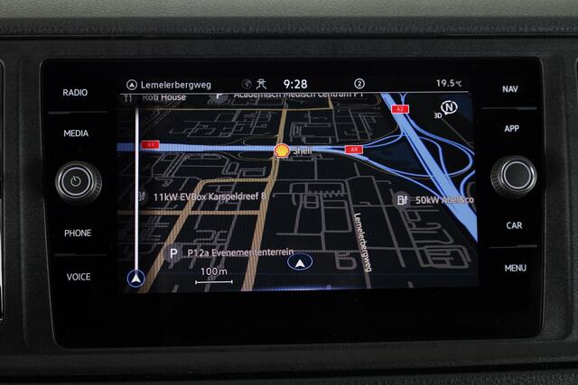 Volkswagen CRAFTER Bedrijfswagens Trendline L3 Bestelwagen (2) GP 2.0 TDI EU6 103 k Volkswagen Bedrijfswagens Crafter Trendline L3H3 2.0 TDI EU6 140 pk GVW 3.5T Automaat! VOORRAAD!!