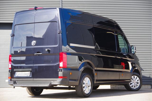 Volkswagen CRAFTER 35 2.0 TDI L3H3 177PK AUT. LED, ADAPT. CRUISE, STOELVERWARMING, STANDKACHEL, ERGO COMFORT STOEL GEV, CAMERA, NAVI, CLIMA, VOORRUIT VERWARMING