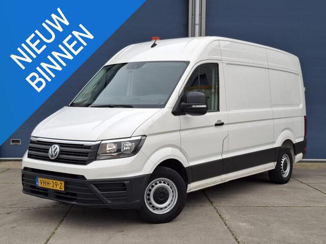 Volkswagen CRAFTER 35 2.0 TDI L3H3 AIRCO / CRUISE CONTROLE / CARPLAY / CAMERA / TREKHAAK