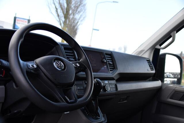 Volkswagen CRAFTER 35 2.0 TDI L3H3 PB Edition Cruise, Carplay, LED, 140pk, Automaat, Multimedia, Geveerde stoel, Sensoren, Uniek!