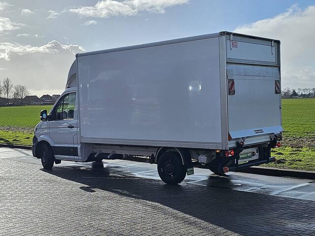 Volkswagen CRAFTER 35 2.0 TDI Bakwagen Laadklep Airco Zijdeur Spoiler Lat-om-Lat Betimmerd CruiseControl Carplay 140Pk Euro6!