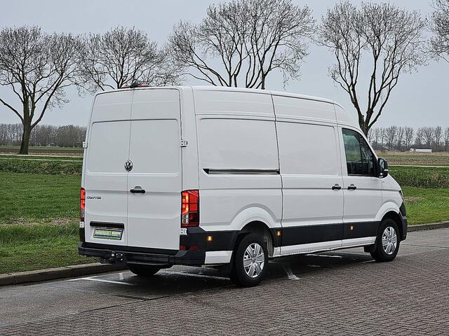 Volkswagen CRAFTER 35 2.0 TDI L3H3 140Pk Automaat Trekhaak Camera CarPlay Euro6!