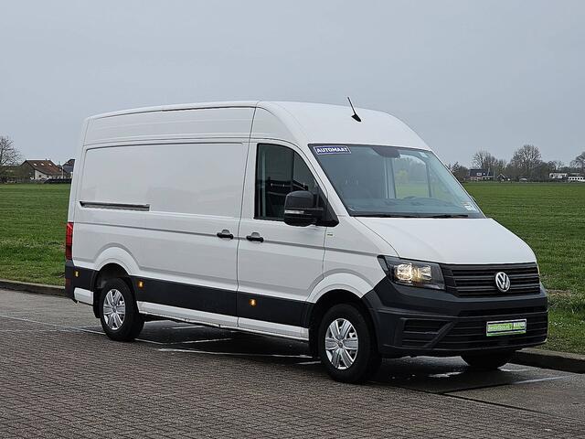 Volkswagen CRAFTER 35 2.0 TDI L3H3 140Pk Automaat Trekhaak Camera CarPlay Euro6!