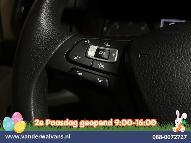 Volkswagen CRAFTER 2.0 TDI 141pk L3H3 L2H2 Euro6 Airco | Camera | Apple Carplay | Cruisecontrol | Chauffeursstoel Android Auto, Parkeersensoren, Bijrijdersbank, 3000kg trekvermogen