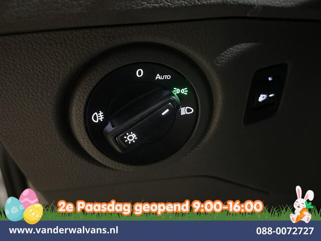 Volkswagen CRAFTER 2.0 TDI 141pk L3H3 L2H2 Euro6 Airco | Camera | Apple Carplay | Cruisecontrol | Chauffeursstoel Android Auto, Parkeersensoren, Bijrijdersbank, 3000kg trekvermogen