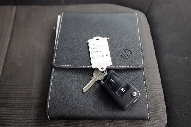 Volkswagen CRAFTER 35 2.0 TDI E6 Bakwagen met achterdeuren 2-Persoons 01-2021