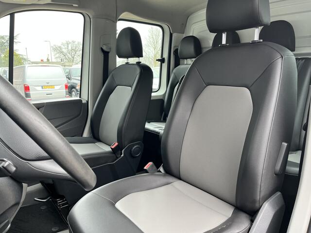 Volkswagen CRAFTER 35 2.0 TDI L4 DC 140pk Airco Cruise controle Trekhaak 3000kg trekgewicht Kipper 6-Persoons Euro 6 Dubbele cabine 1e eigenaar Open laadbak Pick-up Bakwagen Kieper