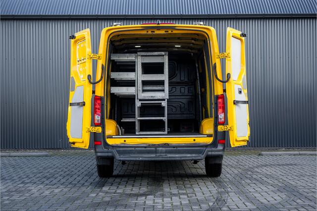 Volkswagen CRAFTER 4 MOTION L3H2 | 141 PK | Cruise | Camera | PDC | Zijschuifdeur L+R | Airco
