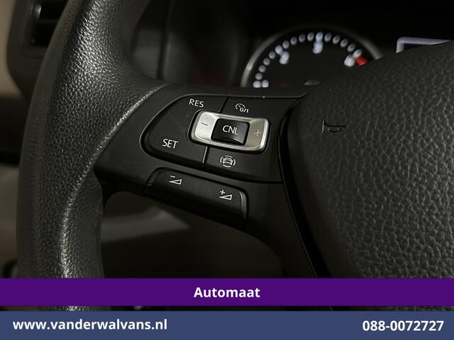 Volkswagen CRAFTER 2.0 TDI 141pk Automaat L3H2 L2H1 Euro6 Airco | Navigatie | Apple Carplay | Chauffeursstoel Cruisecontrol, Stoelverwarming, 270 Graden achterdeuren, Parkeersensoren, 3000kg trekvermogen