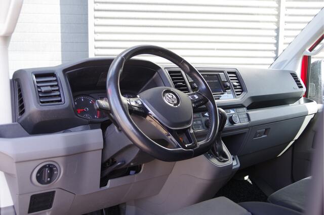 Volkswagen CRAFTER 35 2.0 TDI L3H3 177PK AUT. LED, TREKHAAK, GEV. ERGO ACTIVE STOEL, ADAPT. CRUISE, STOELVERWARMING, STUUR VERWARMING, STANDKACHEL, LEDER STUUR